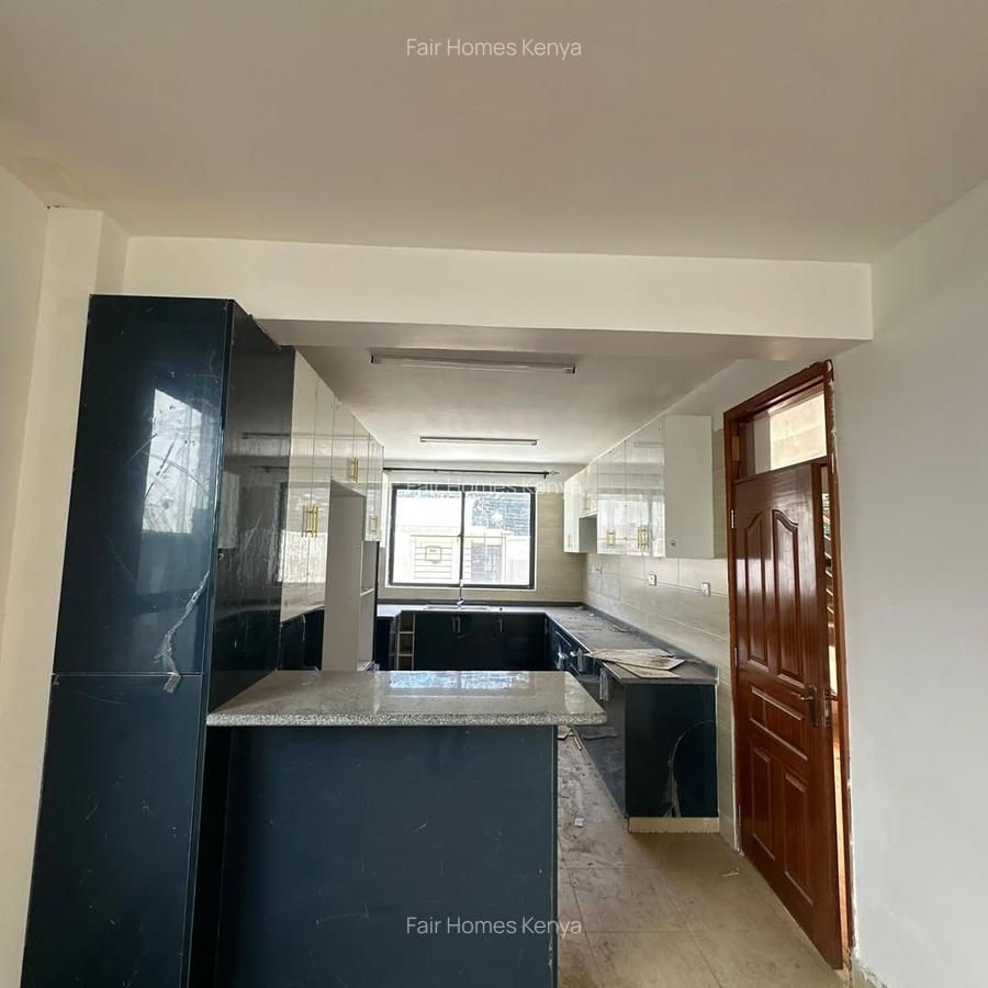 4 Bed Townhouse with En Suite at Convent Lane - 5