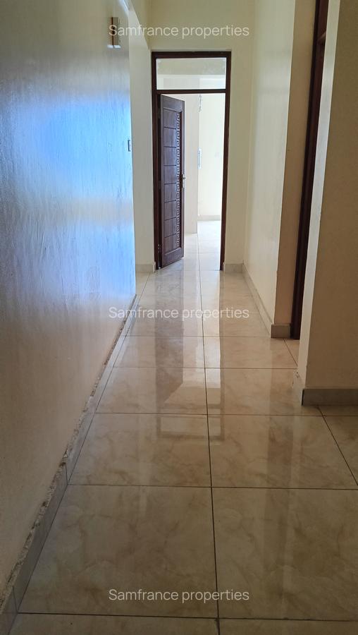 3 Bed Apartment with En Suite at 3Rd Avanue - 8
