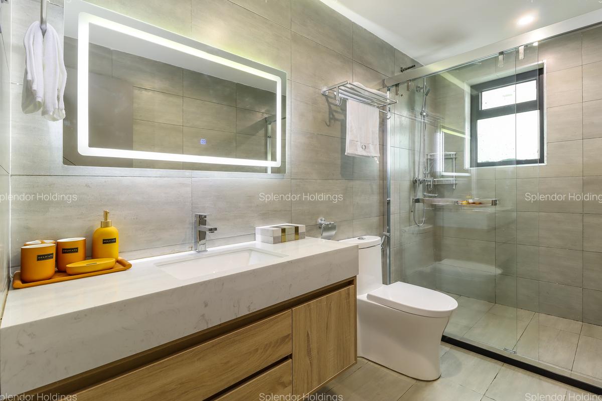 3 Bed Apartment with En Suite in Riverside - 9