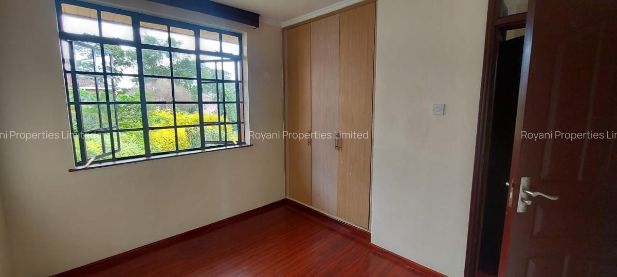 4 Bed House with En Suite in Kiambu Road - 12