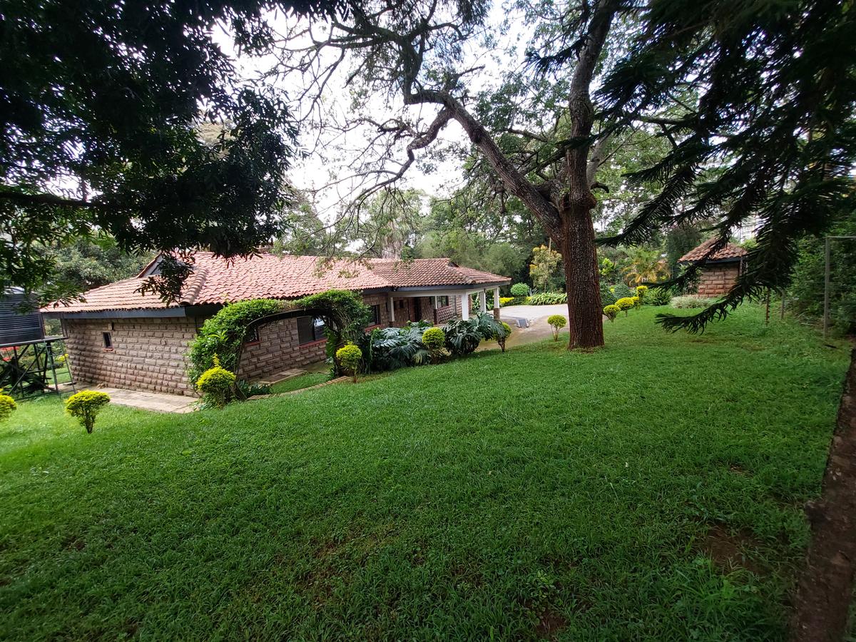 4 Bed House with En Suite at Mugumo Road - 2