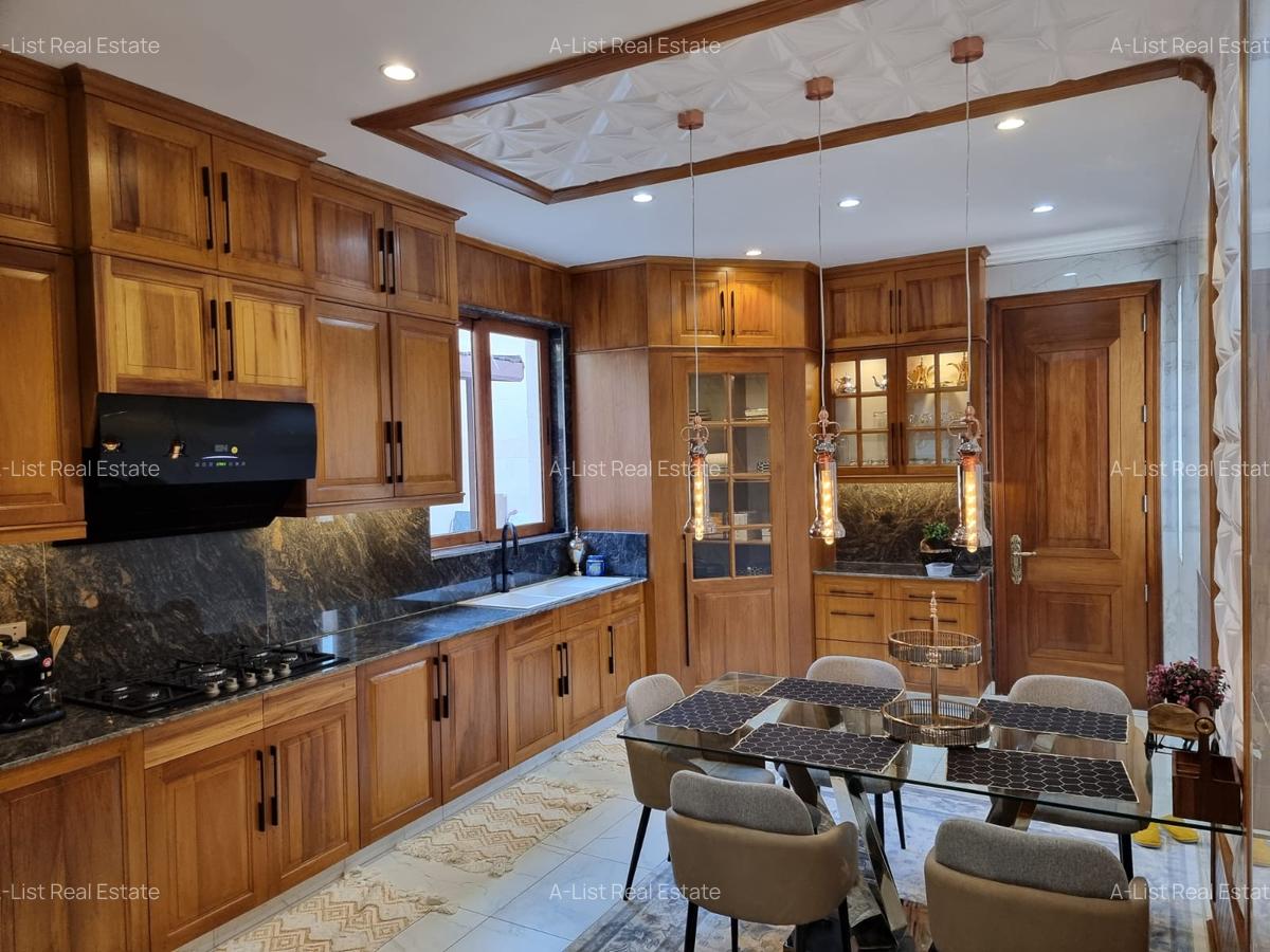 6 Bed Villa with En Suite at Njumbi Road - 5