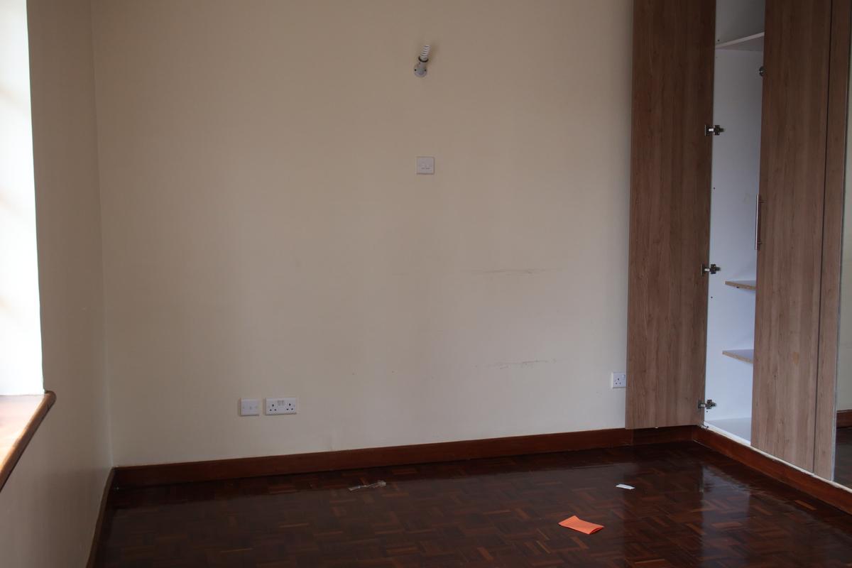 4 Bed Townhouse with En Suite in Kiambu Road - 7