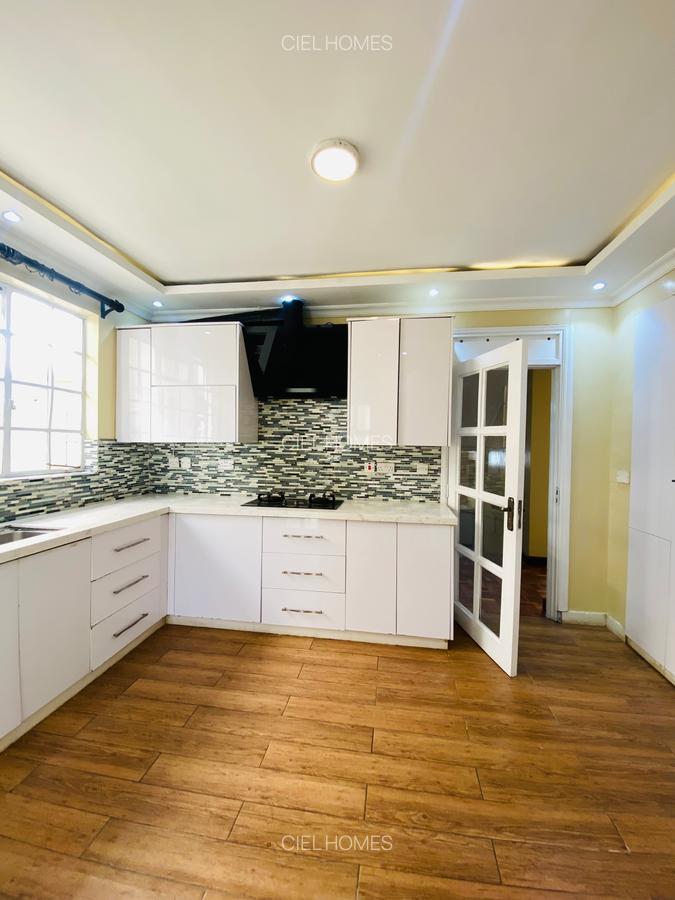 5 Bed Townhouse with En Suite in Kileleshwa - 7