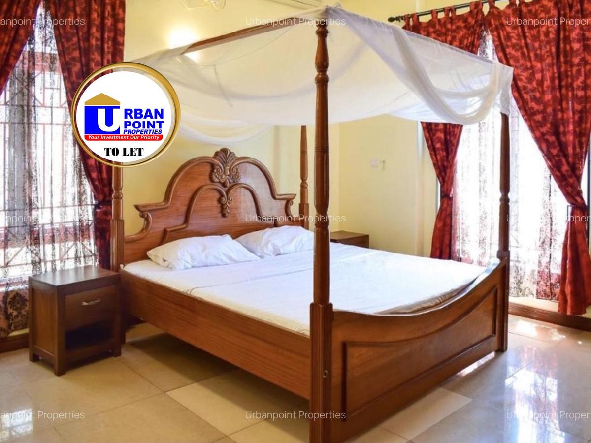 5 Bed House with En Suite in Nyali Area - 5