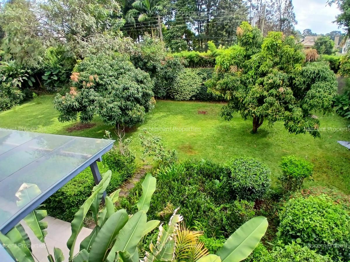 4 Bed House with En Suite in Runda - 2