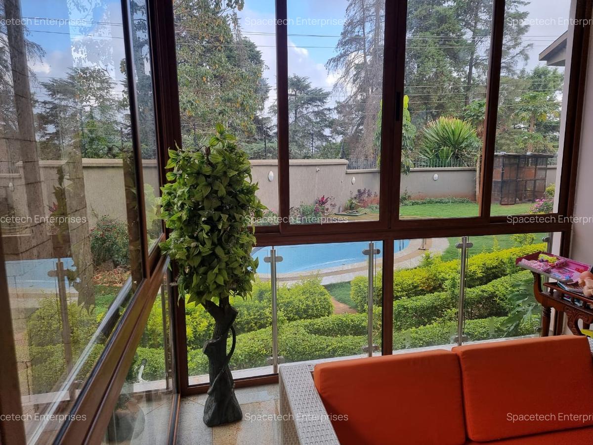 6 Bed Townhouse with En Suite in Lavington - 14