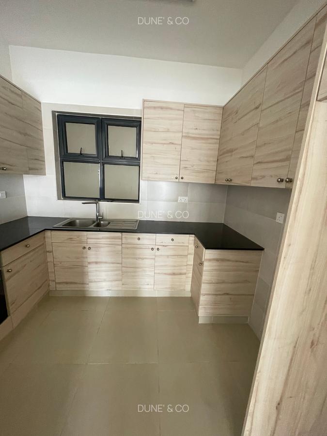 2 Bed Apartment with En Suite in Westlands Area - 6