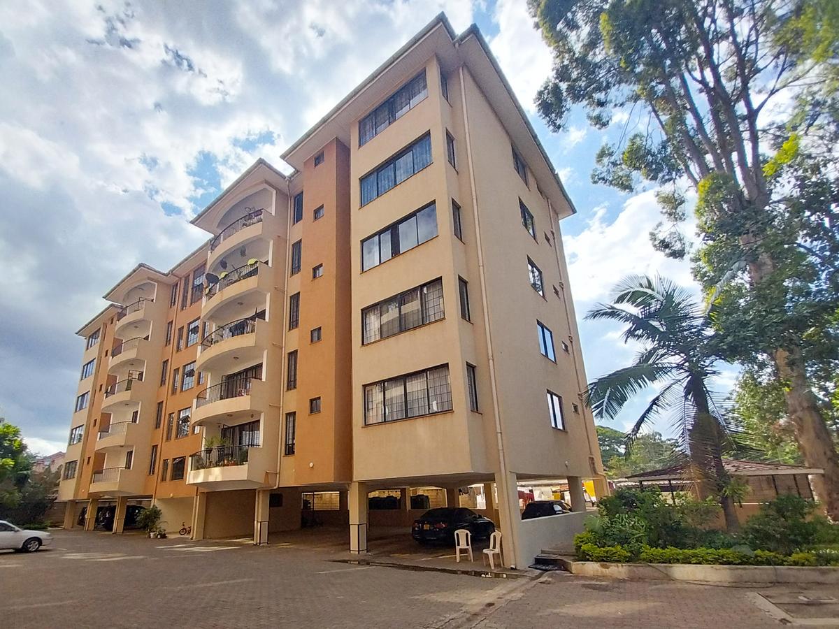 4 Bed Apartment with Swimming Pool at Brookside Drive - 3