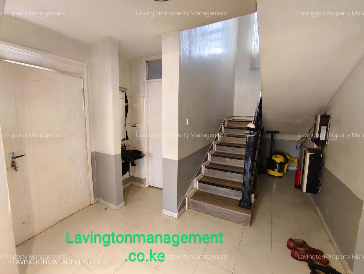 3 Bed Townhouse with En Suite at Lavington West Estate - 7