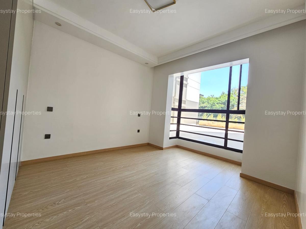2 Bed Apartment with En Suite in Riverside - 7