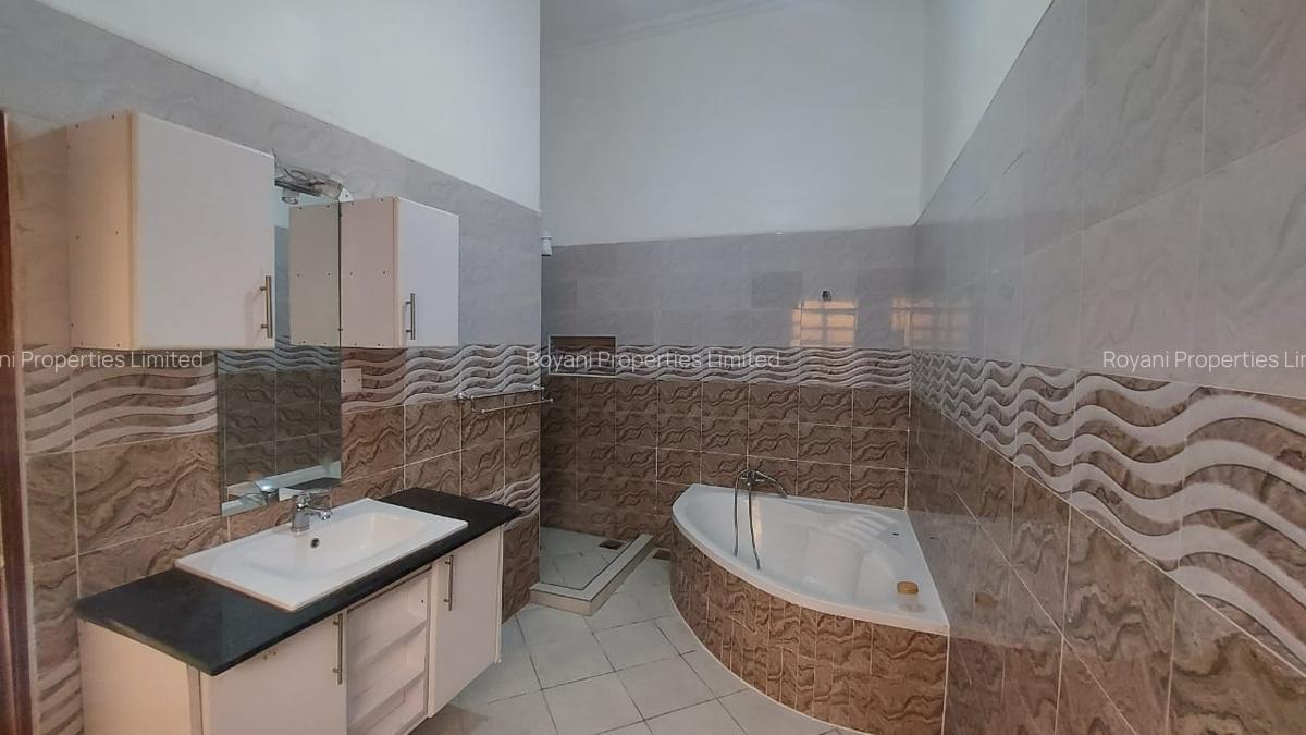 4 Bed Villa with En Suite at Kangoya - 15