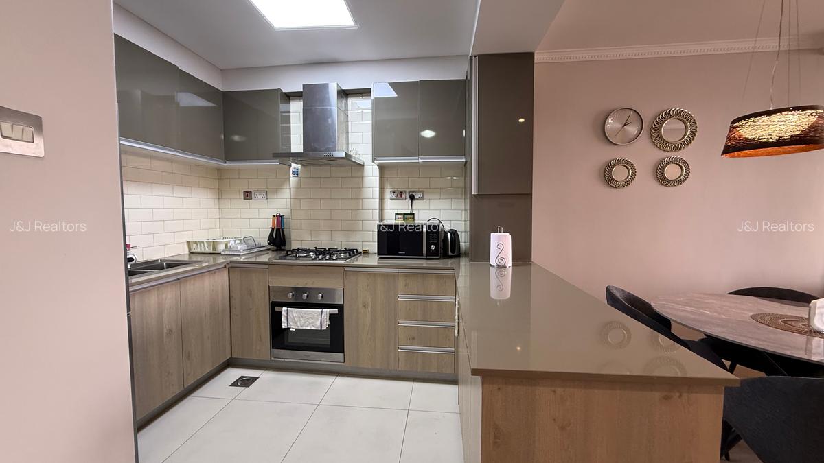 Furnished 1 Bed Apartment with En Suite in Riverside - 8