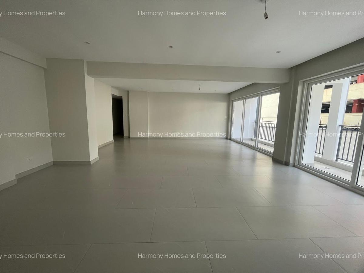 4 Bed Apartment with En Suite at General Mathenge - 1