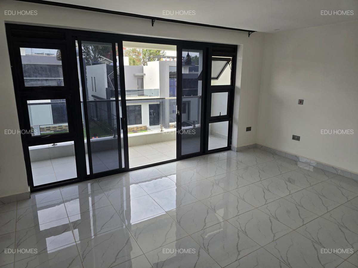 5 Bed House with En Suite at Thikaroad - 8