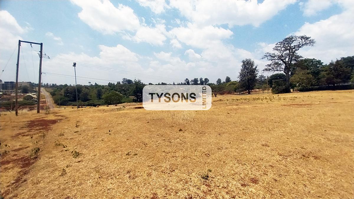 7.92 ac Commercial Land in Redhill - 5