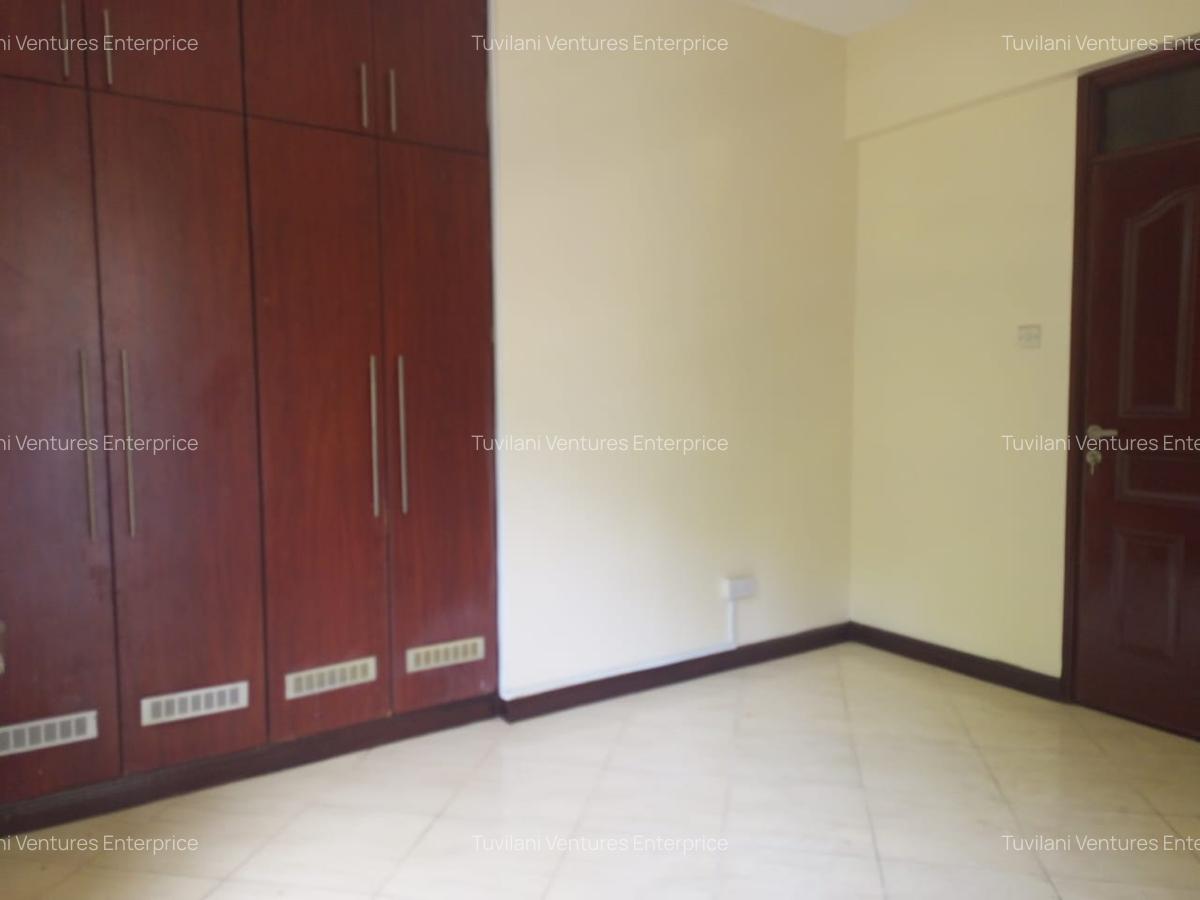 Serviced 3 Bed Apartment with En Suite at Nyali Mombasa - 8