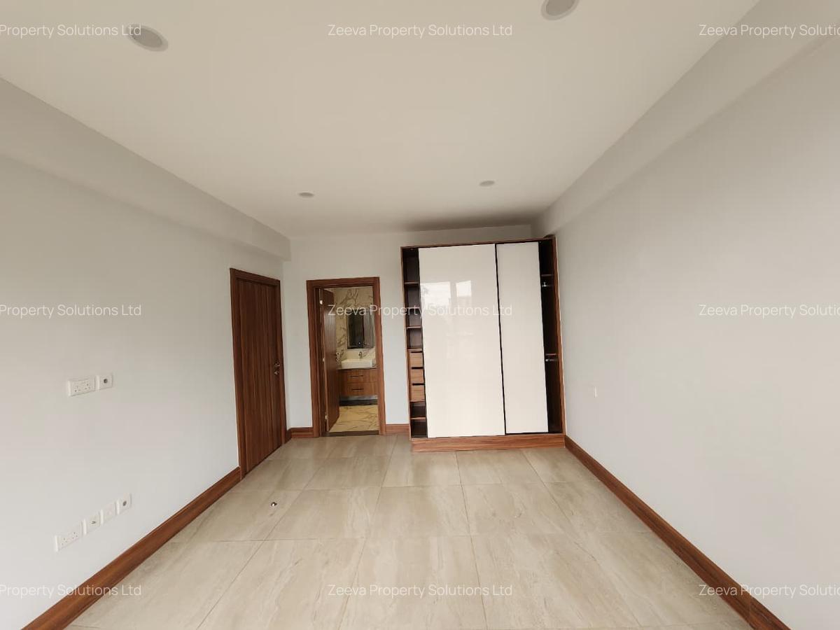 3 Bed Apartment with En Suite in Westlands Area - 9