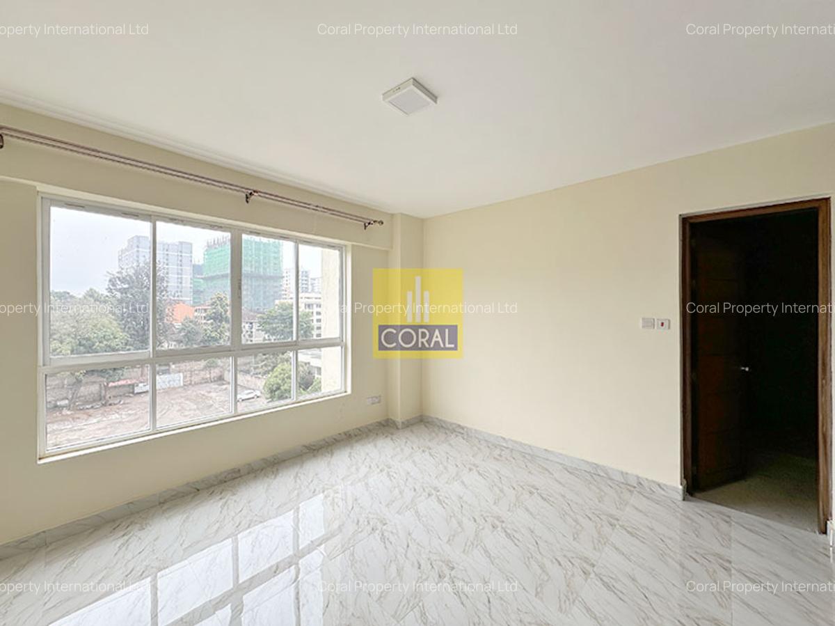 4 Bed Apartment in Parklands - 12