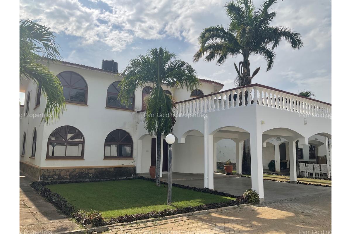 4 Bed Townhouse at Mama Ngina Road - 1