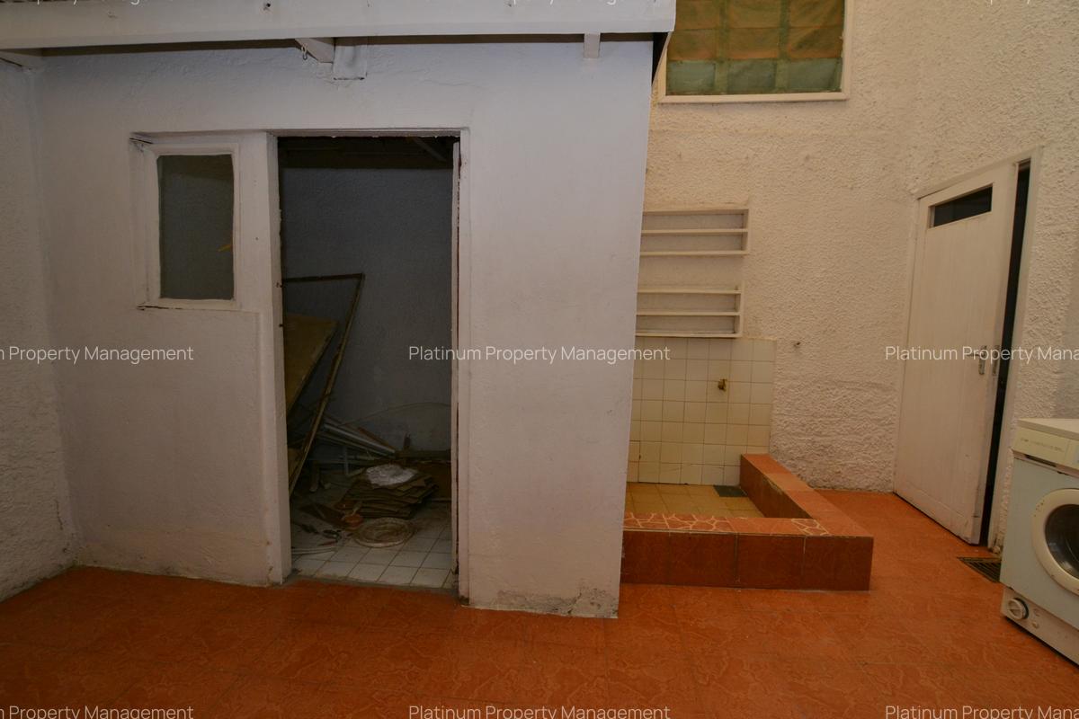 3 Bed Townhouse with En Suite in Parklands - 8