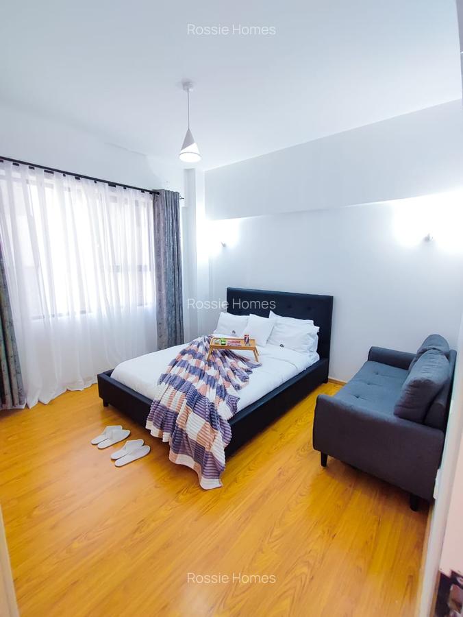 Serviced 2 Bed Apartment with En Suite at Kindaruma Rd - 10