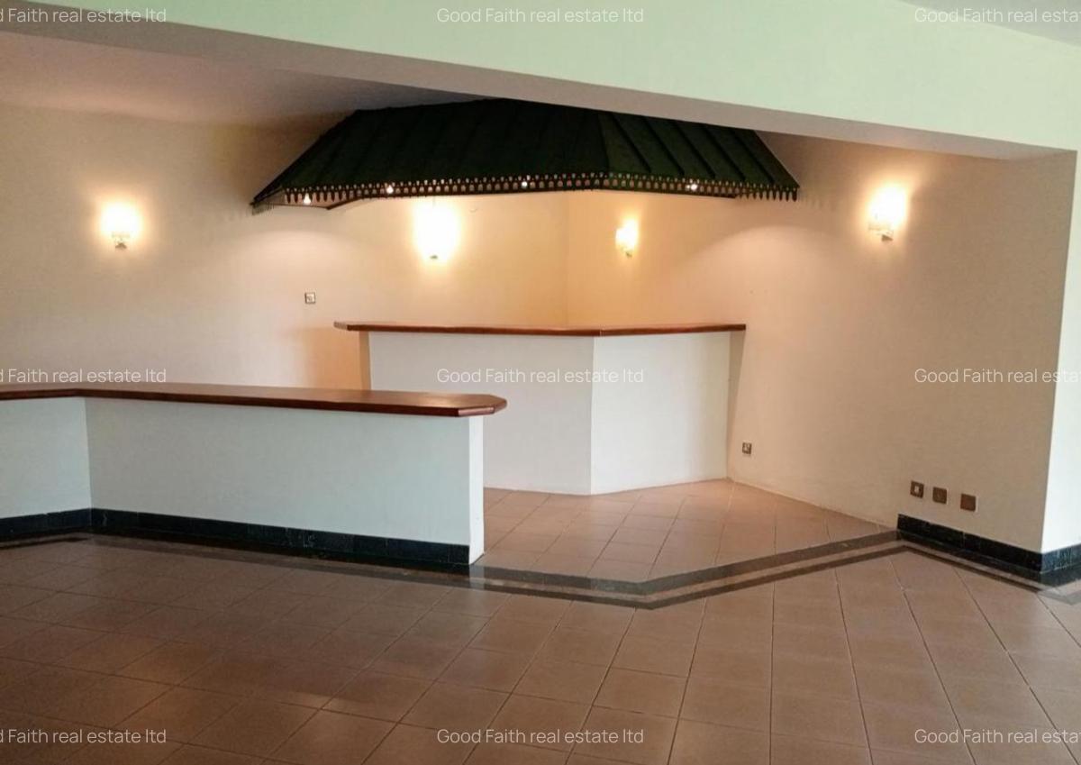 4 Bed House with En Suite in Muthaiga - 8