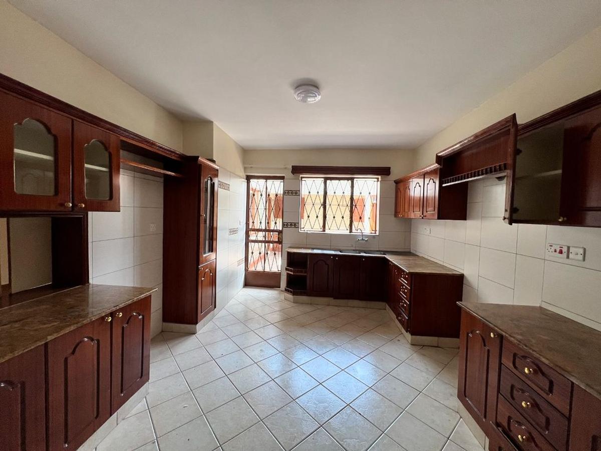 4 Bed Townhouse with En Suite at Musa Gitau Road - 3