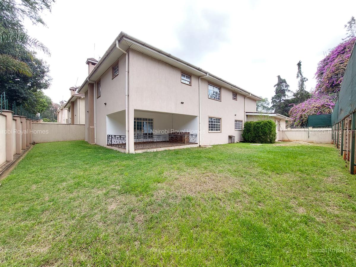 5 Bed Townhouse with En Suite at Lavington Msima Springzs - 1