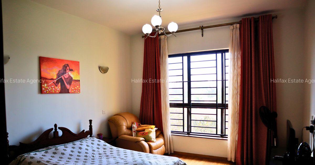 3 Bed Apartment with En Suite in General Mathenge - 9