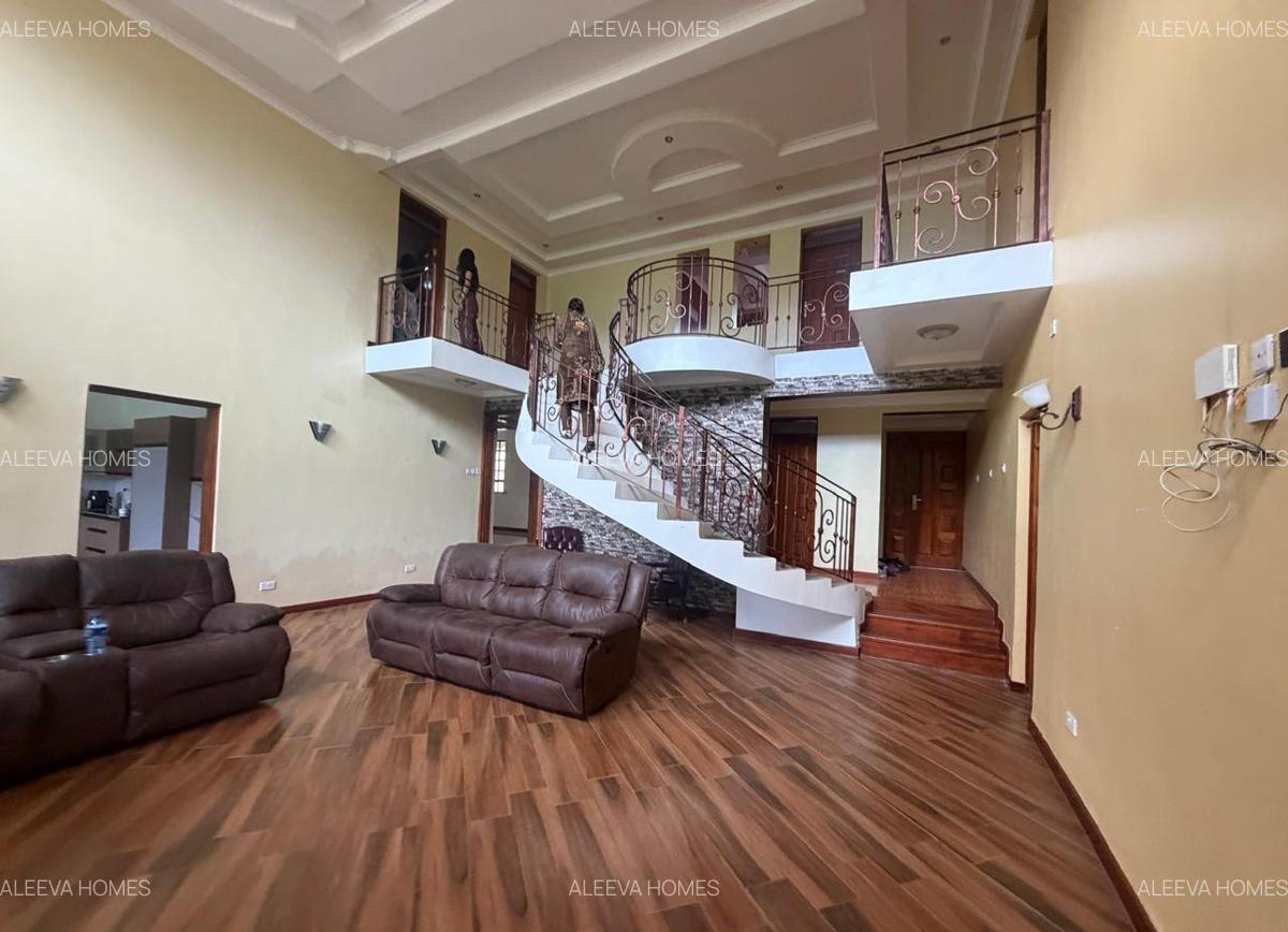 4 Bed House with En Suite in Karen - 8