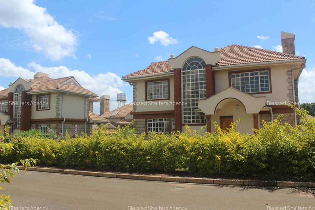 4 Bed Villa with En Suite in Kiambu Road - 4