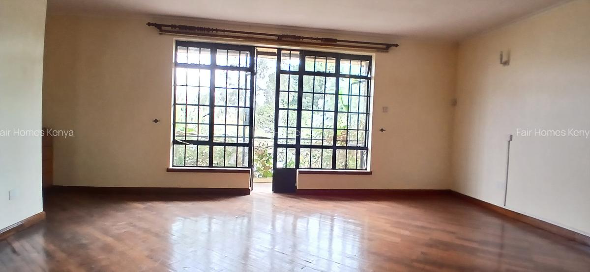 4 Bed Townhouse with En Suite at Lavington Green - 19