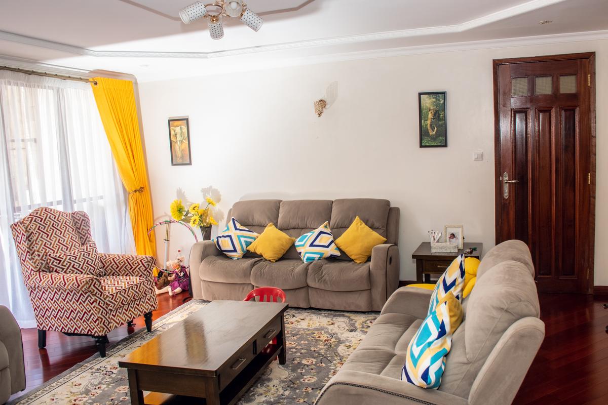 3 Bed Apartment with En Suite at Kingara Road - 6