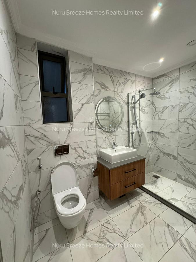 3 Bed Apartment with En Suite in Rhapta Road - 17