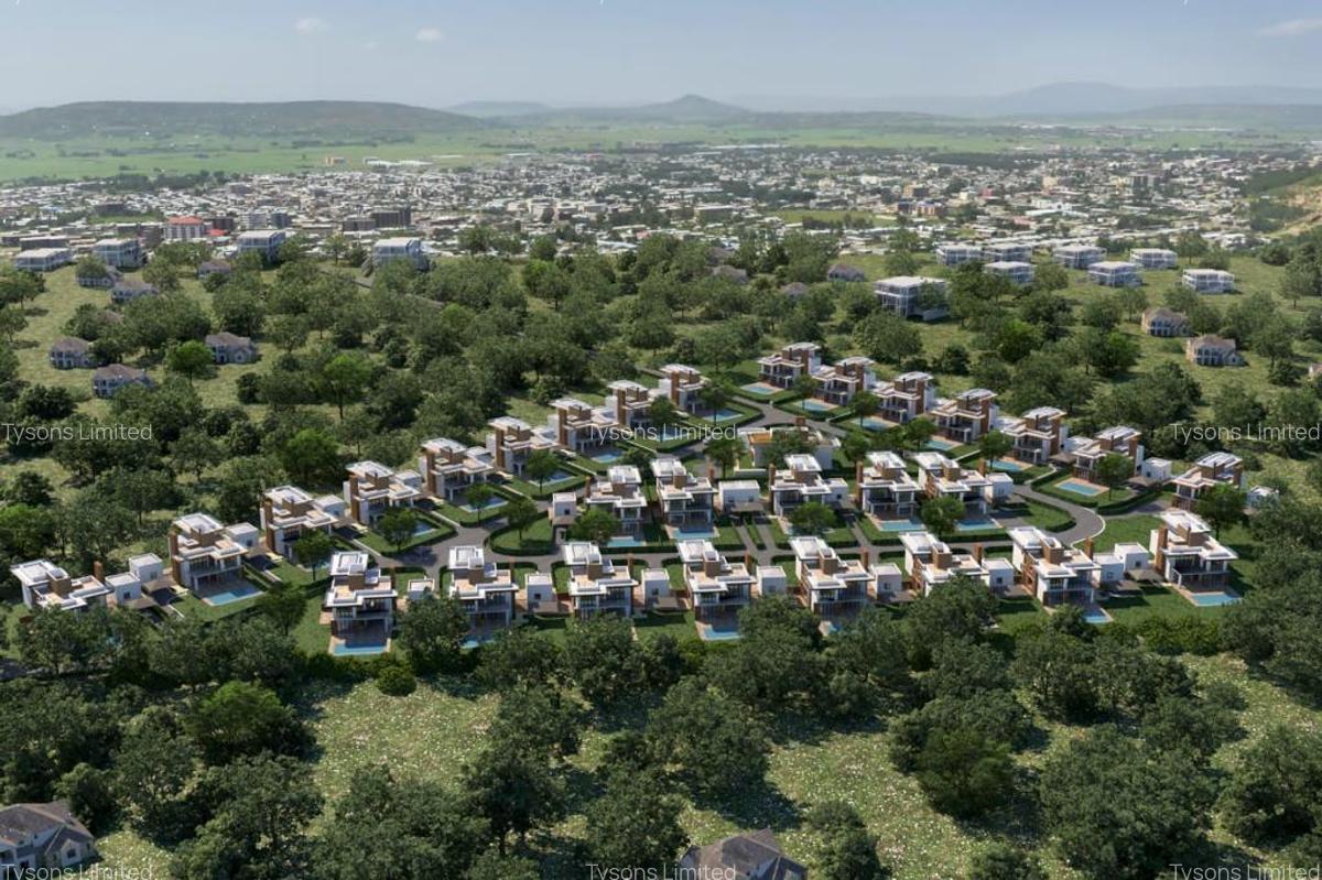 5 Bed Villa with Swimming Pool in Kisumu - 11