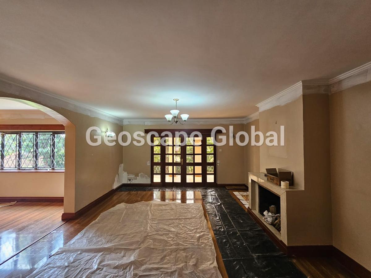 4 Bed Apartment with En Suite in Kitisuru - 5