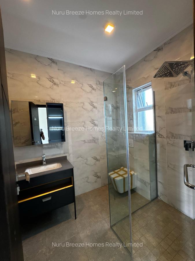 2 Bed Apartment with En Suite in Riverside - 18