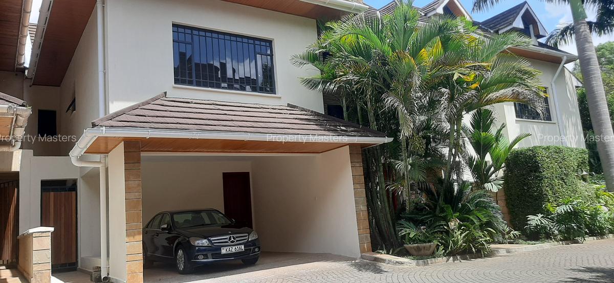 5 Bed Villa with En Suite at Lavington - 4