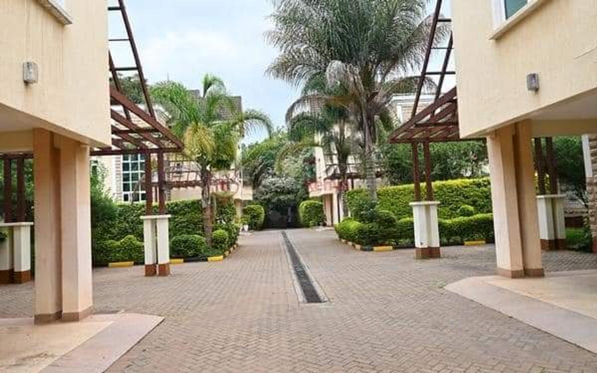 5 Bed Townhouse with Staff Quarters in Lavington - 4