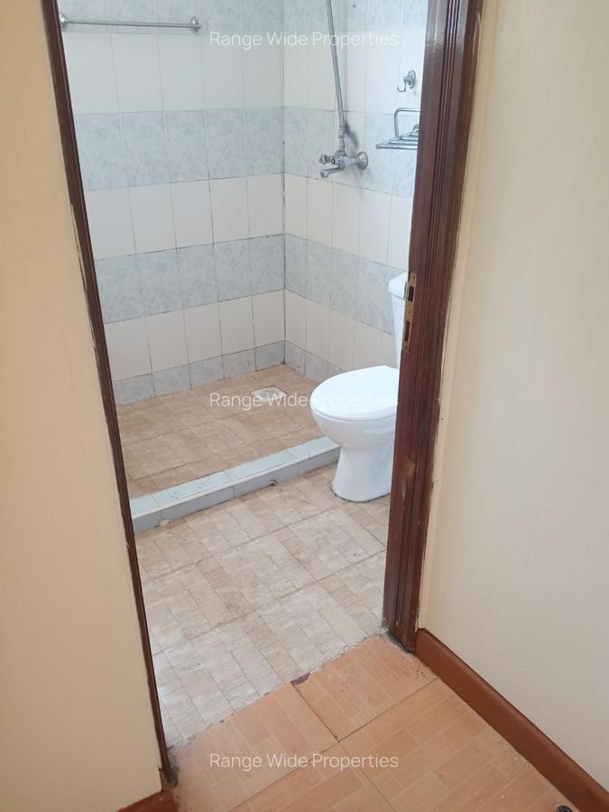 2 Bed Apartment with En Suite at Brookside Area - 7