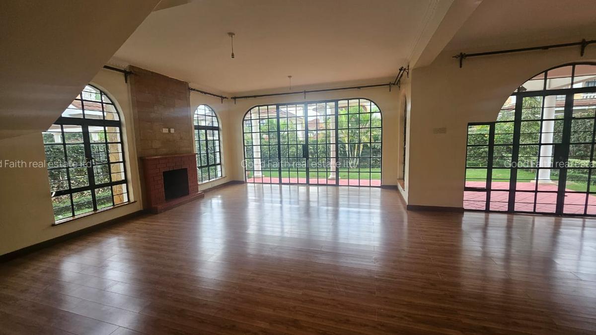 4 Bed Townhouse with En Suite in Kiambu Road - 4