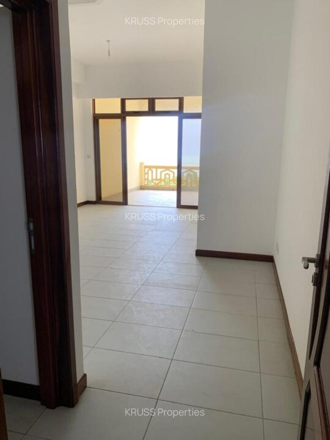 4 Bed Apartment with En Suite at As68-1933 - 3