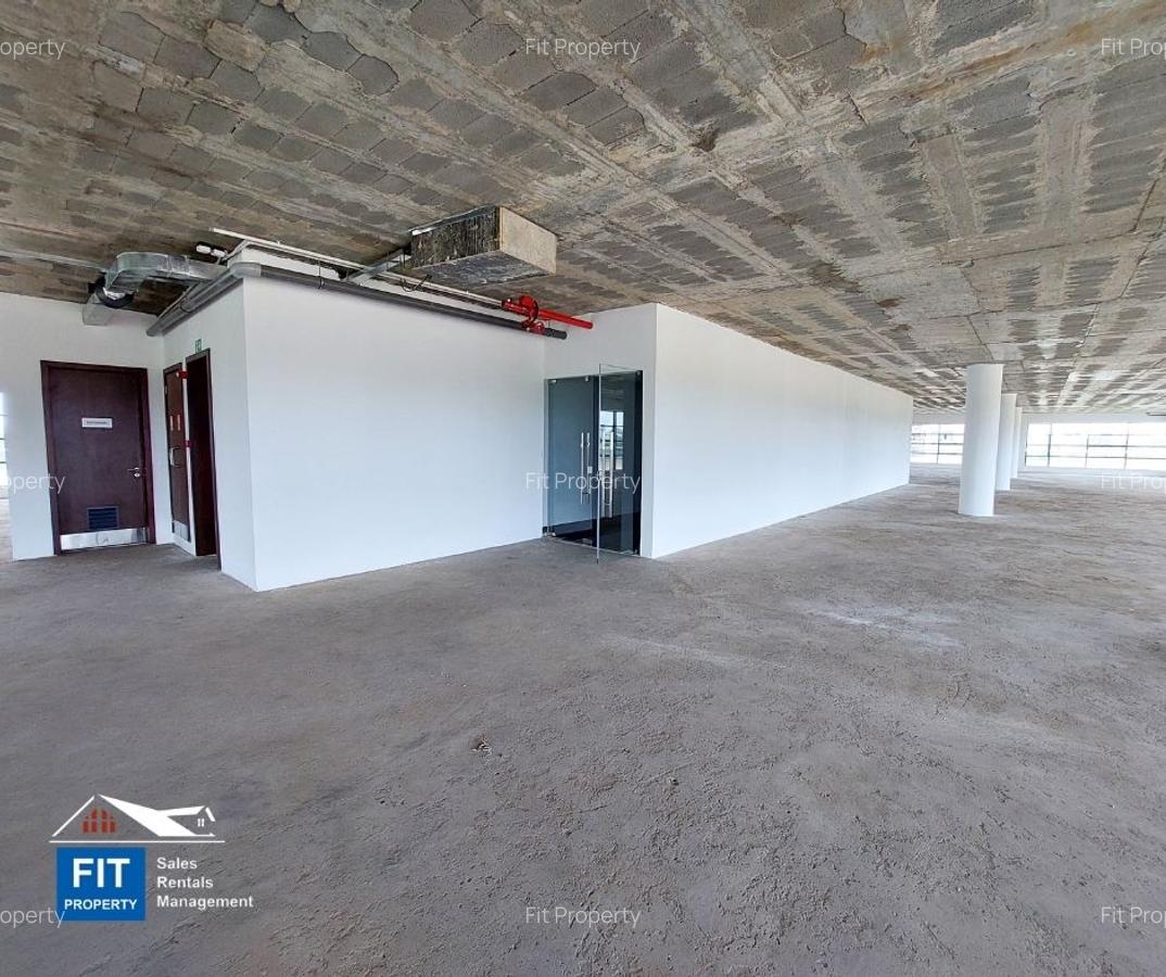 2,950 ft² Office with Backup Generator in Westlands Area - 9