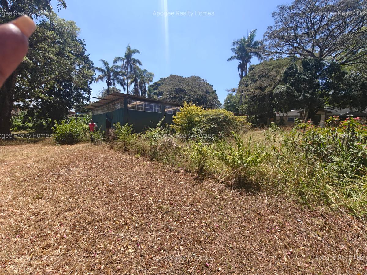 0.5 ac Residential Land at Ridgeways - 9