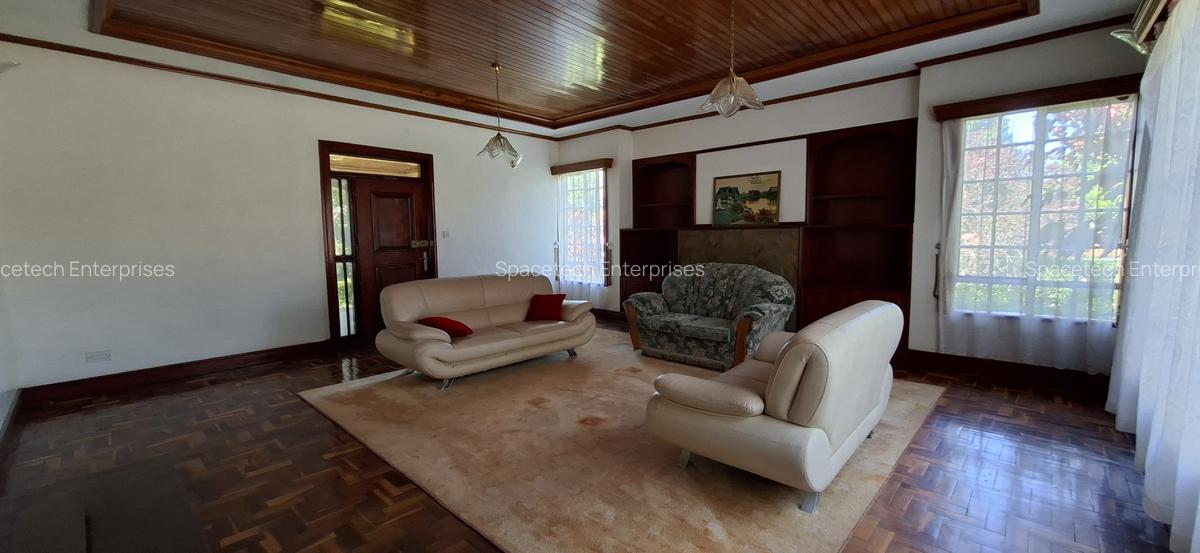 5 Bed House with En Suite in Runda - 5