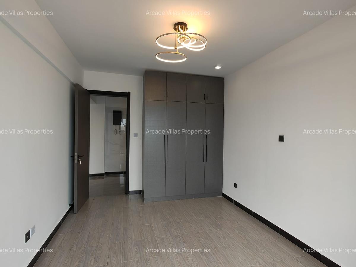 2 Bed Apartment with En Suite in Lavington - 3