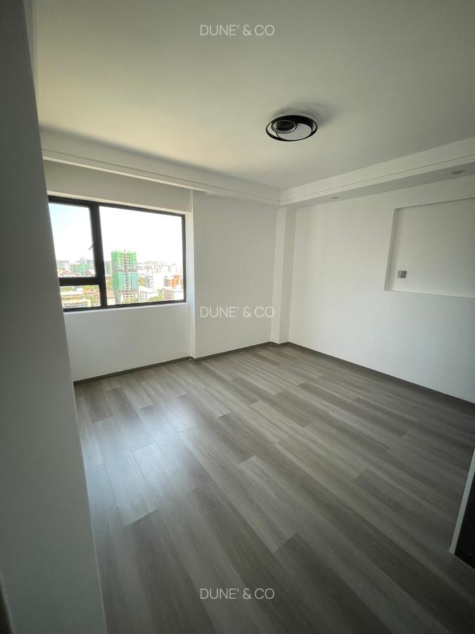 2 Bed Apartment with En Suite in Westlands Area - 18