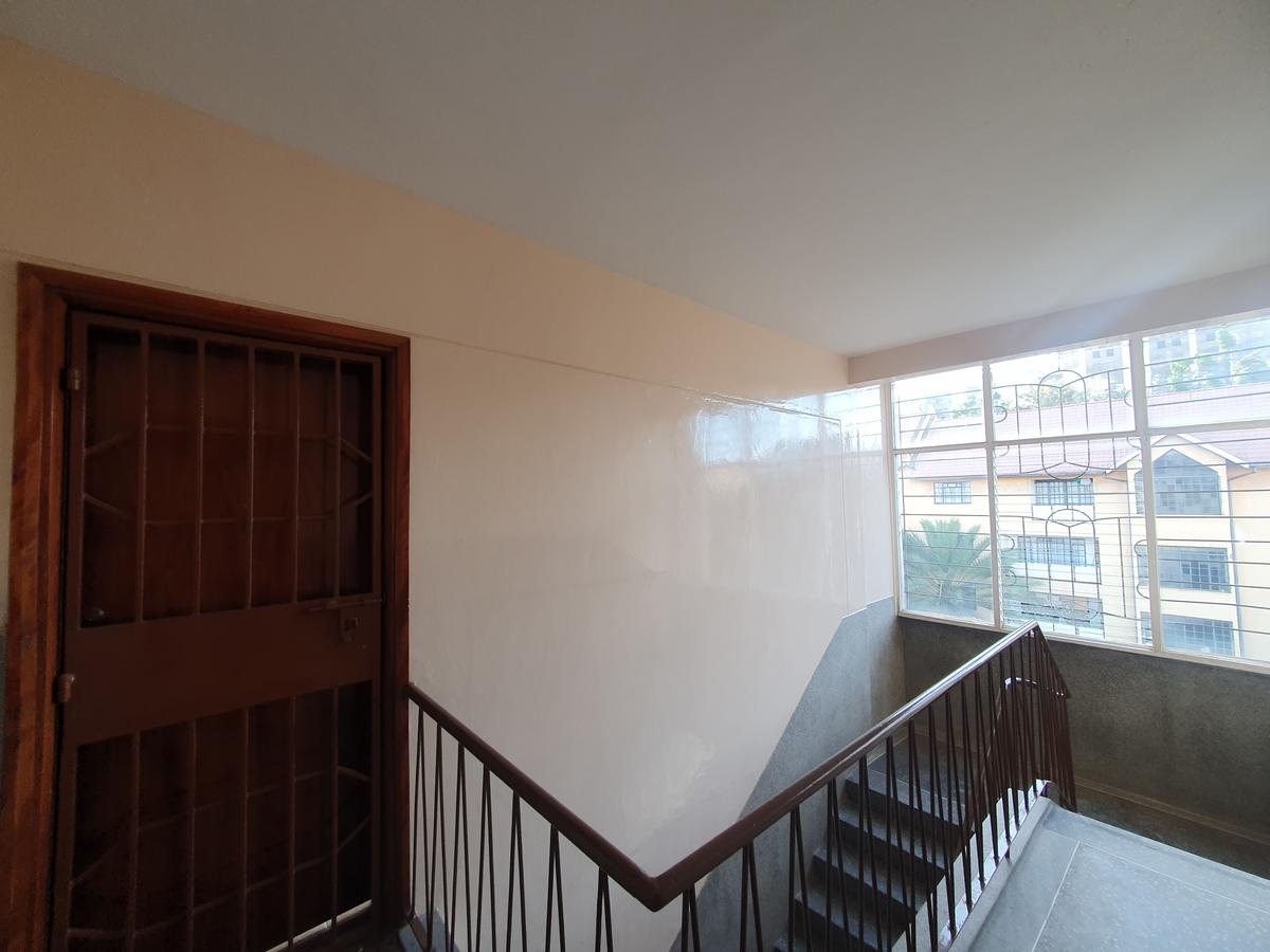 2 Bed Apartment with Parking at Ojijo Rd - 18