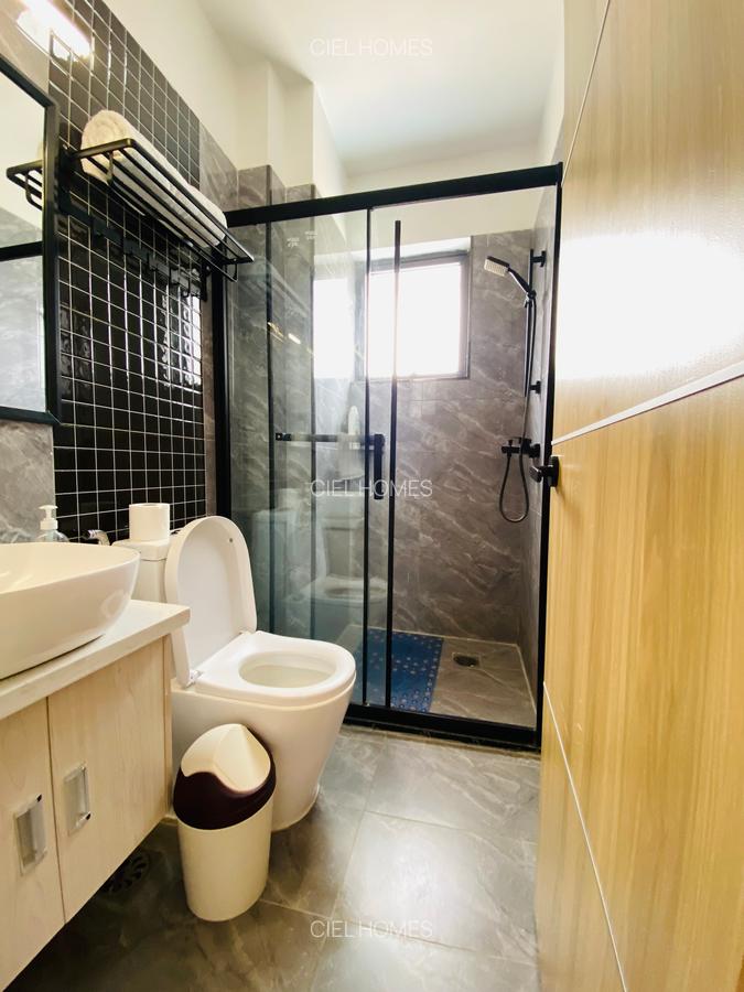 Serviced 3 Bed Apartment with En Suite in Kilimani - 17